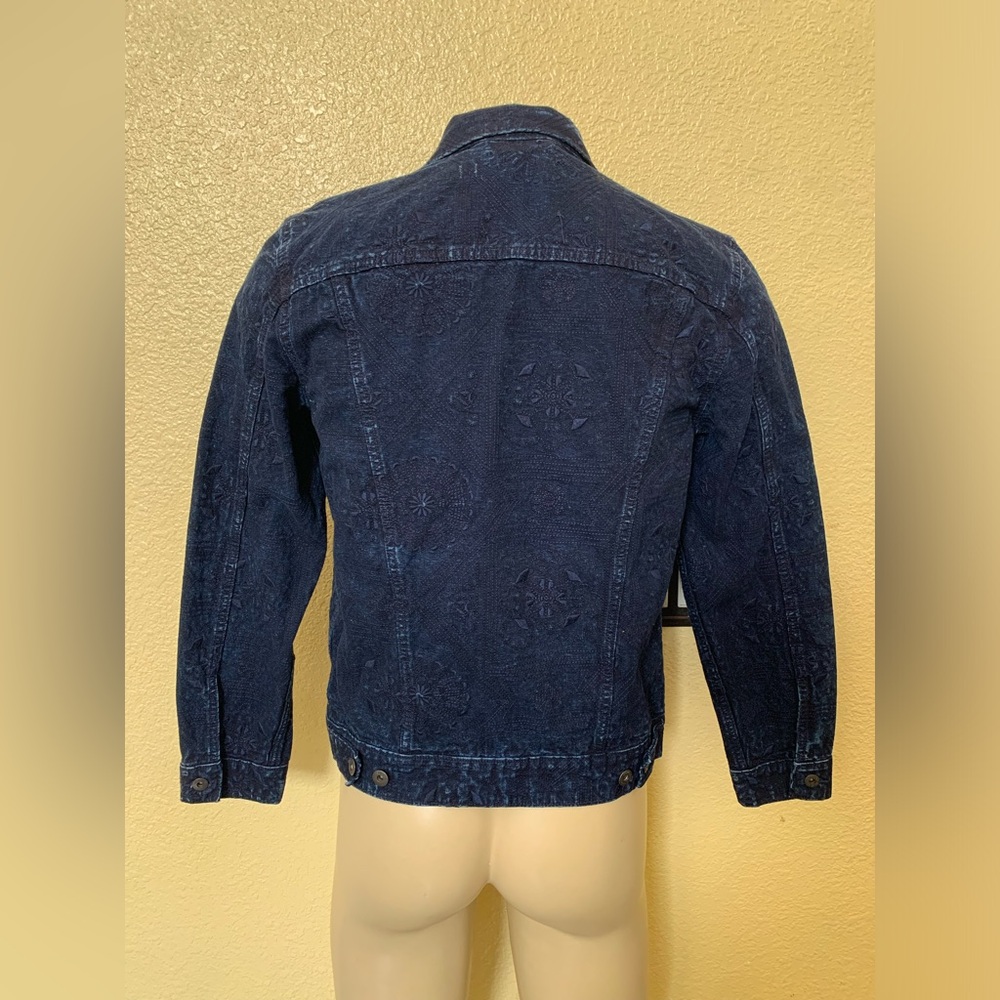 NWT Levi’s Men’s Size M Embroidered Trucker Jacket - Picture 5 of 13